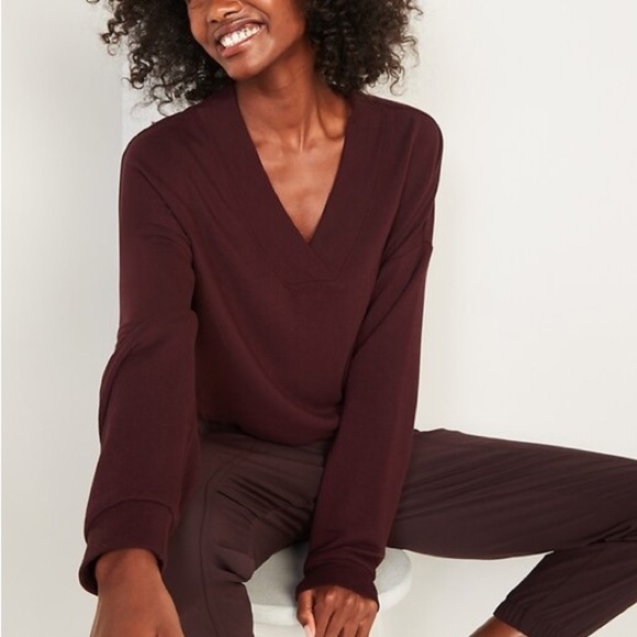 Vince Women's V-Neck Sweater - Burgundy - Picture 1 of 5